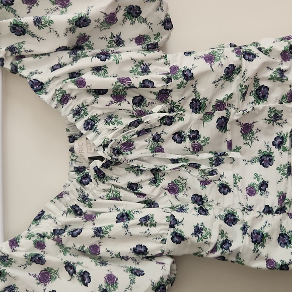 Floral Milkmaid Mini Dress - Picture 7 of 10